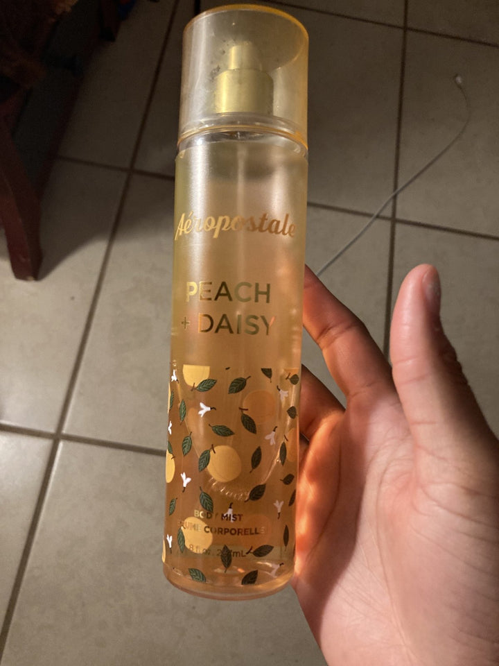 Aeropostale Peach & Daisy Body Mist 237ml Spray